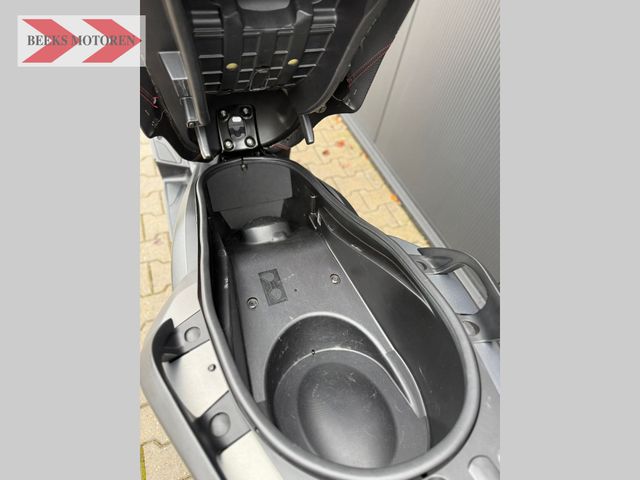 yamaha - x-max-250-abs