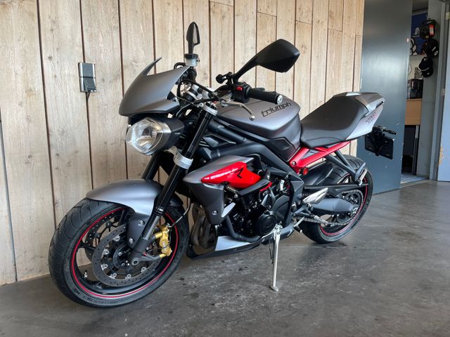 triumph - street-triple-r