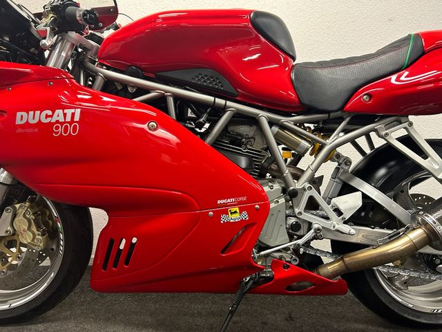 ducati - 900-ss
