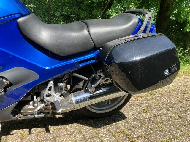 bmw - r-1150-rs