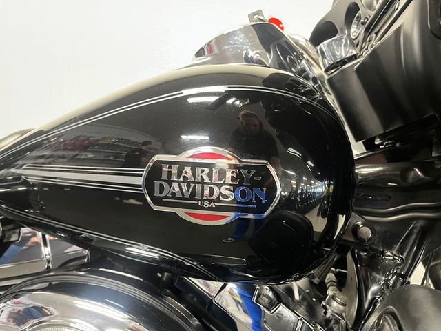 harley-davidson - electra-glide-ultra-classic-flhtcu