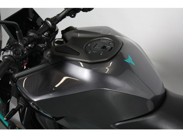 yamaha - mt-09-y-amt