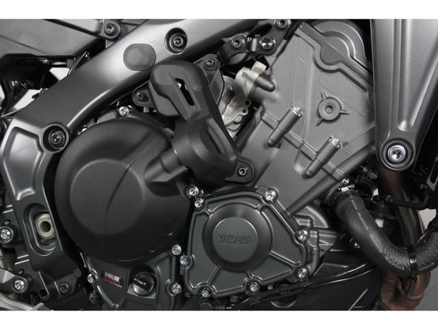 yamaha - mt-09-y-amt