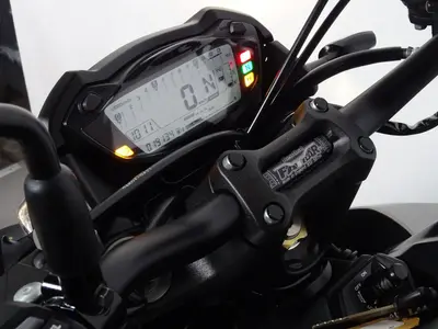 SUZUKI GSX-S 1000 – foto 3