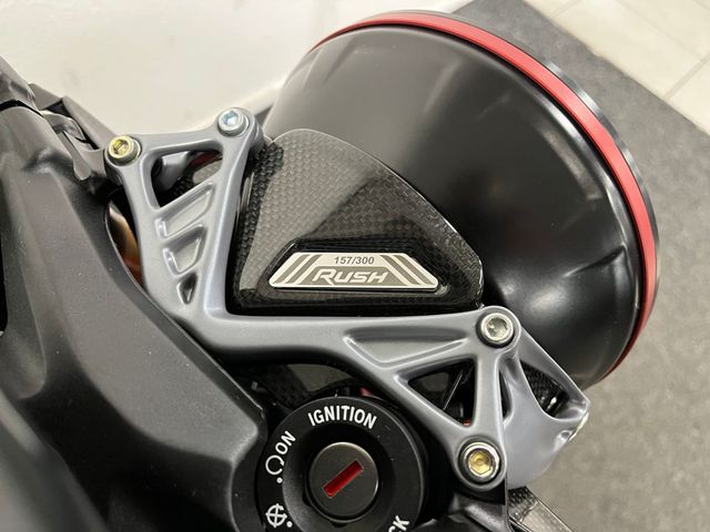 mv-agusta - rush-1000