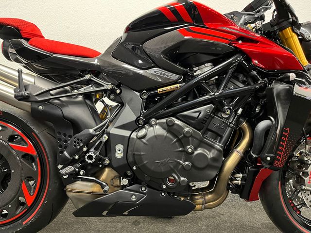 mv-agusta - rush-1000