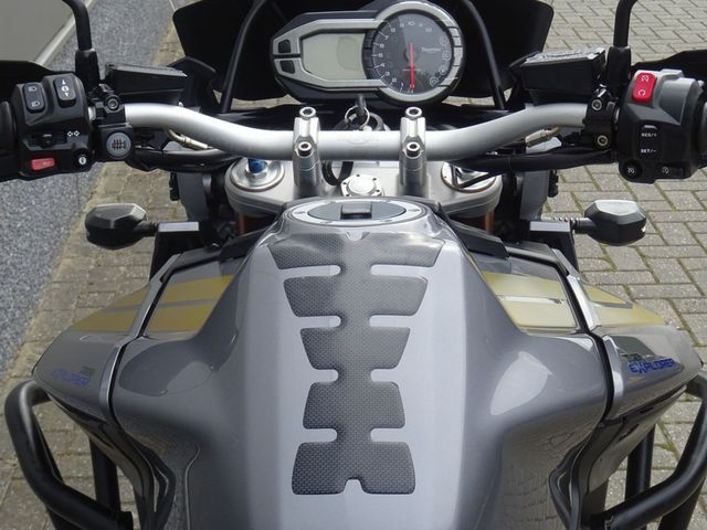 triumph - tiger-explorer