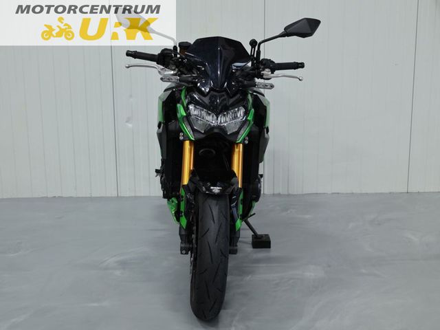 kawasaki - z900