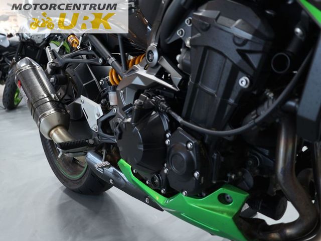 kawasaki - z900