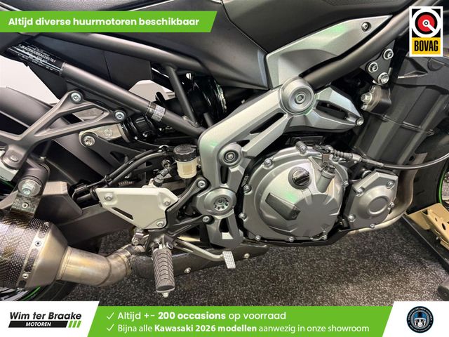 kawasaki - z900