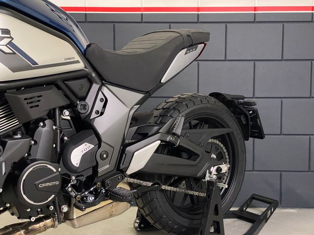 cfmoto - 700-cl-x-heritage