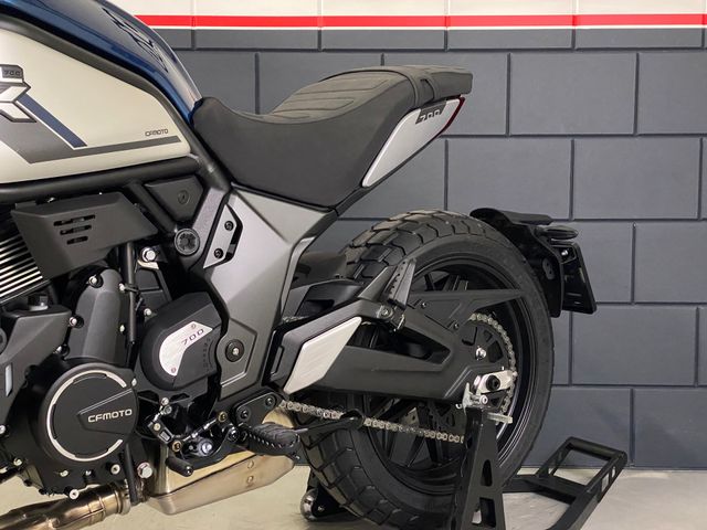 cfmoto - 700-cl-x-heritage