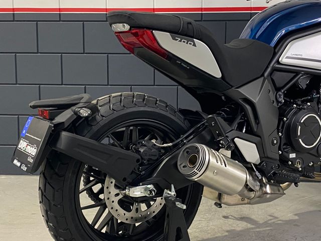 cfmoto - 700-cl-x-heritage