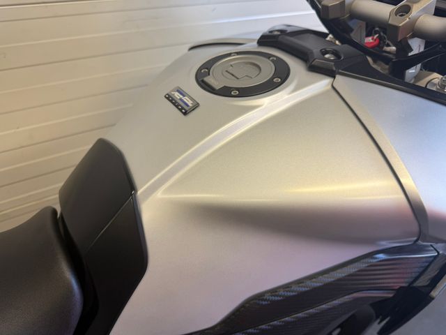 yamaha - tracer-900-abs