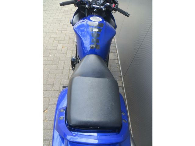 yamaha - fzs-600-fazer
