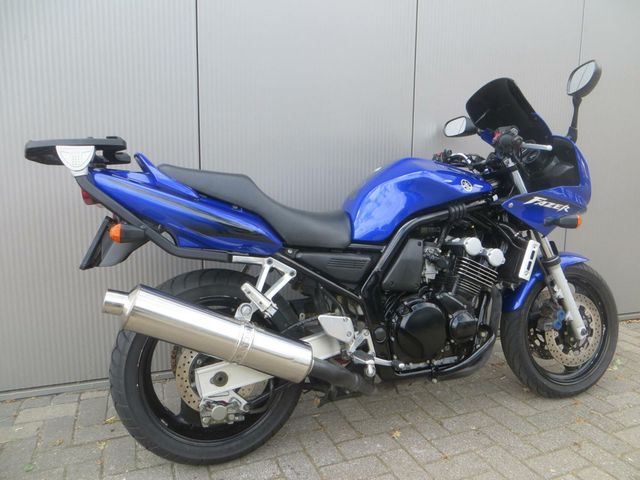 yamaha - fzs-600-fazer