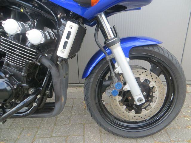 yamaha - fzs-600-fazer