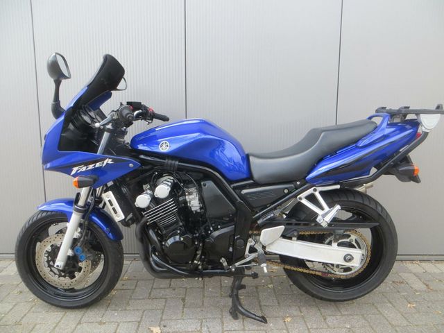 yamaha - fzs-600-fazer