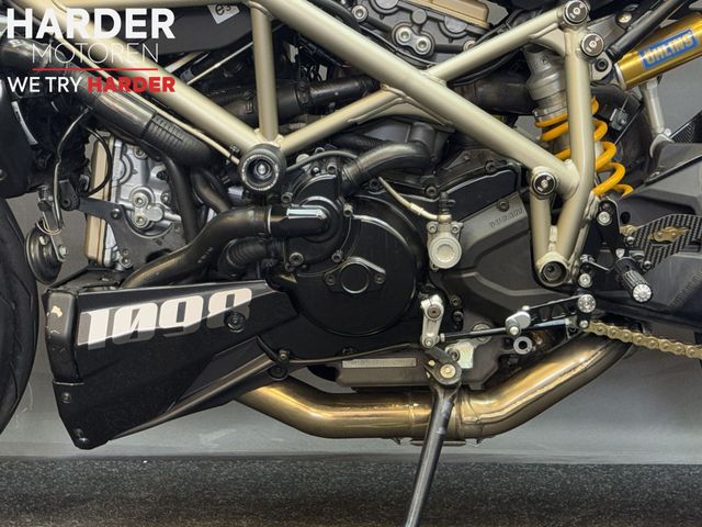 ducati - streetfighter--s-1098