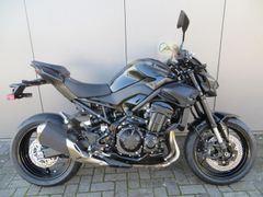 KAWASAKI Z900