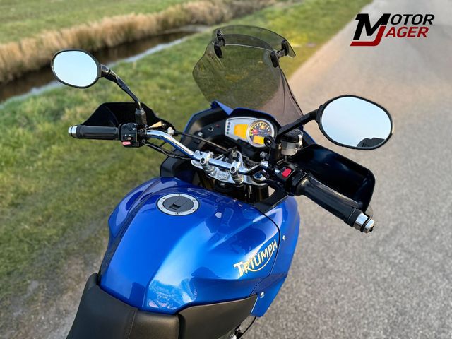 triumph - tiger-1050-se