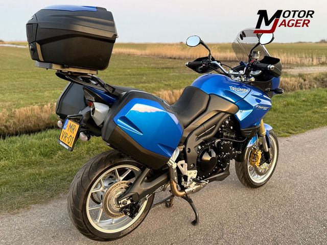 triumph - tiger-1050-se