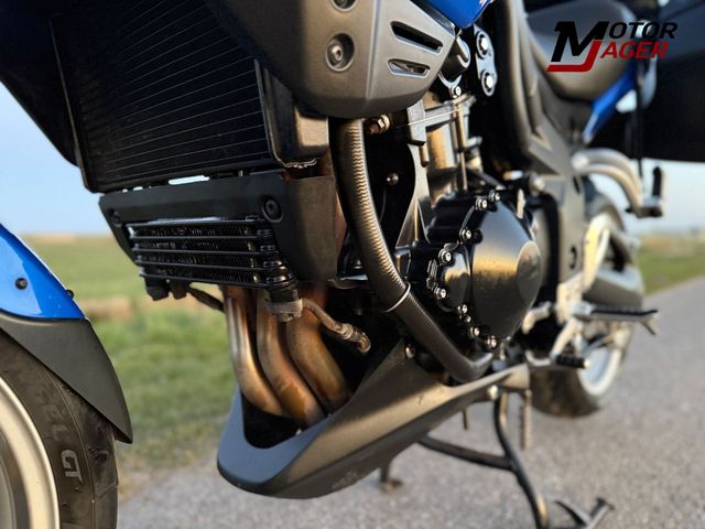 triumph - tiger-1050-se