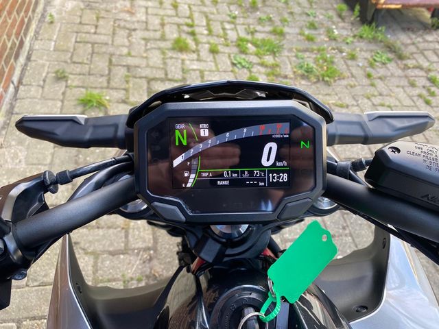 kawasaki - z650-abs