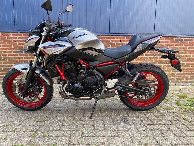 kawasaki - z650-abs