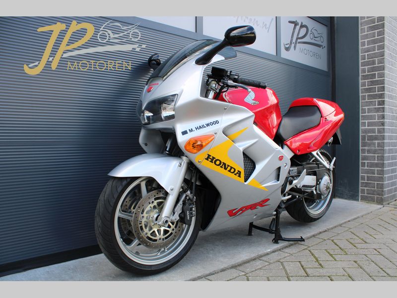 Honda VFR 800 FI 2000 occasion