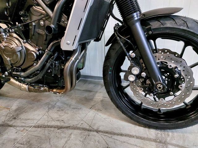 yamaha - xsr-700-abs