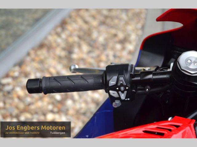 honda - cbr-1000-rr-r-fireblade