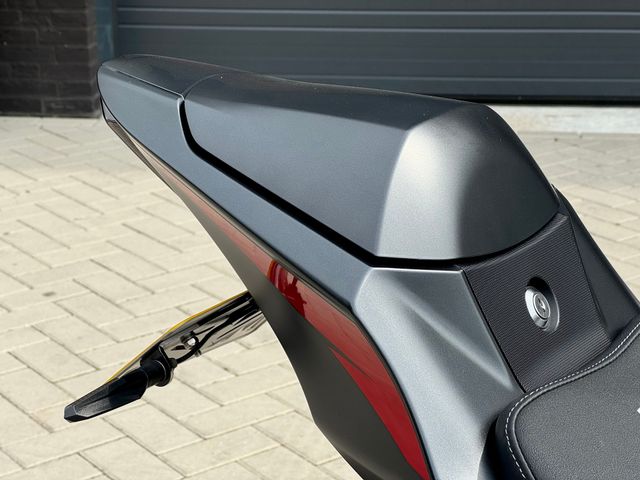 suzuki - gsx-r-1000-abs