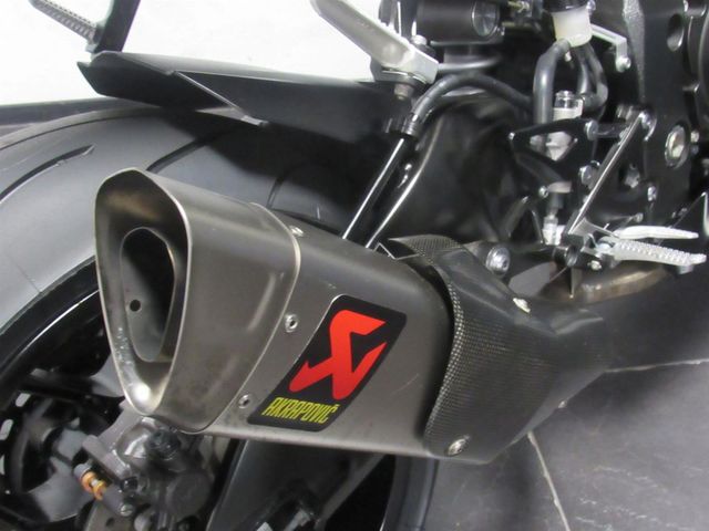 yamaha - yzf-r1