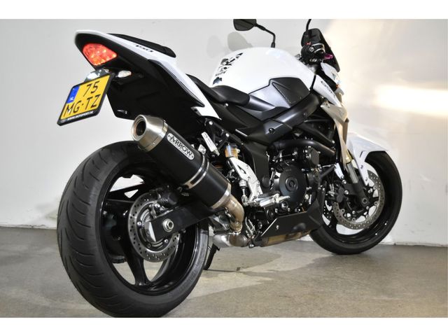 suzuki - gsr-750-a-street-extreme
