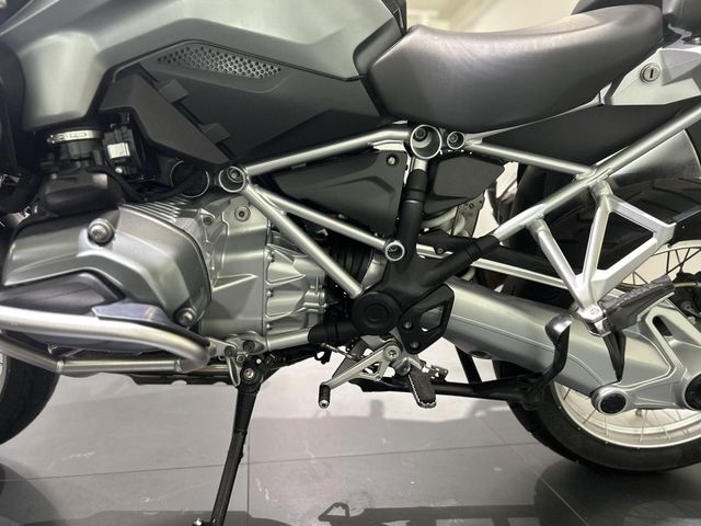 bmw - r-1200-gs