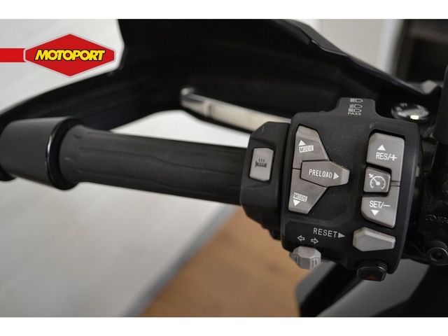 kawasaki - versys-1000-se-tourer
