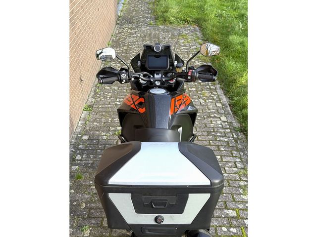 ktm - 1290-super-adventure-s