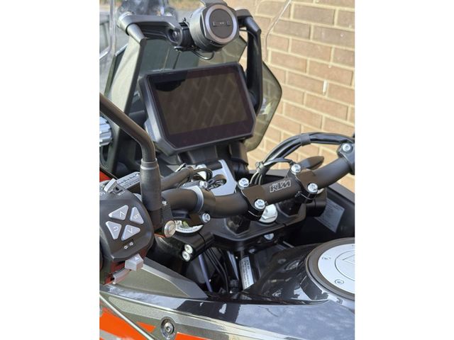 ktm - 1290-super-adventure-s