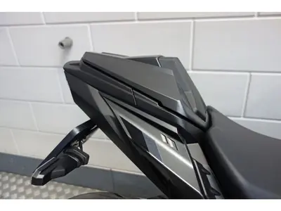 SUZUKI GSX-S 1000 – foto 3