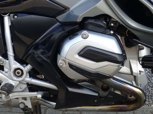 bmw - r-1200-rt-lc