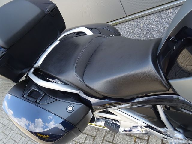 bmw - r-1200-rt-lc