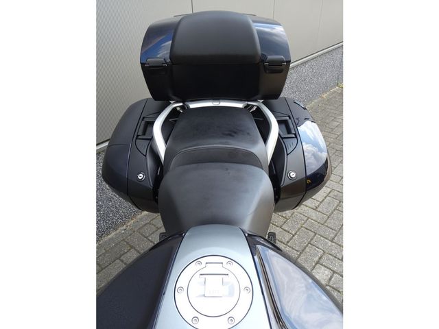 bmw - r-1200-rt-lc