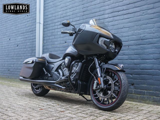 indian - challenger-dark-horse