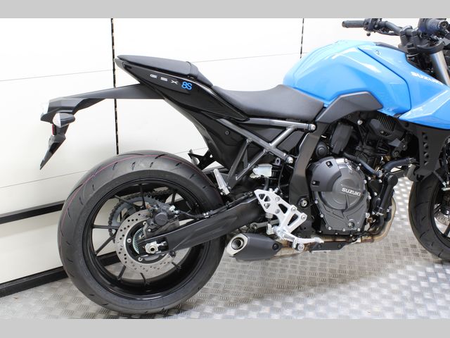 suzuki - gsx-8s