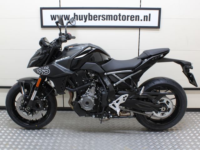 suzuki - gsx-8s