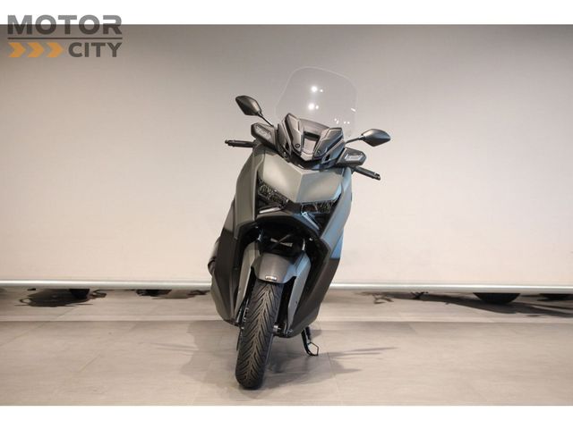 yamaha - x-max-300