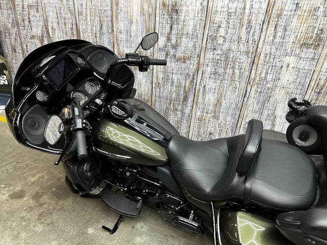 harley-davidson - road-glide-limited-fltrk