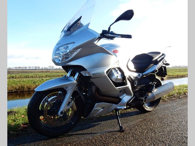 moto-guzzi - norge-gt-abs