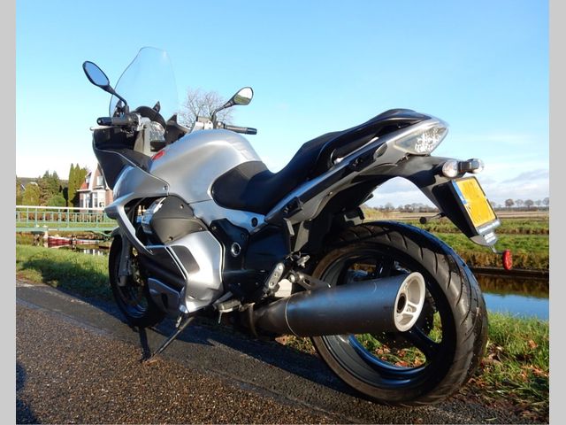 moto-guzzi - norge-gt-abs